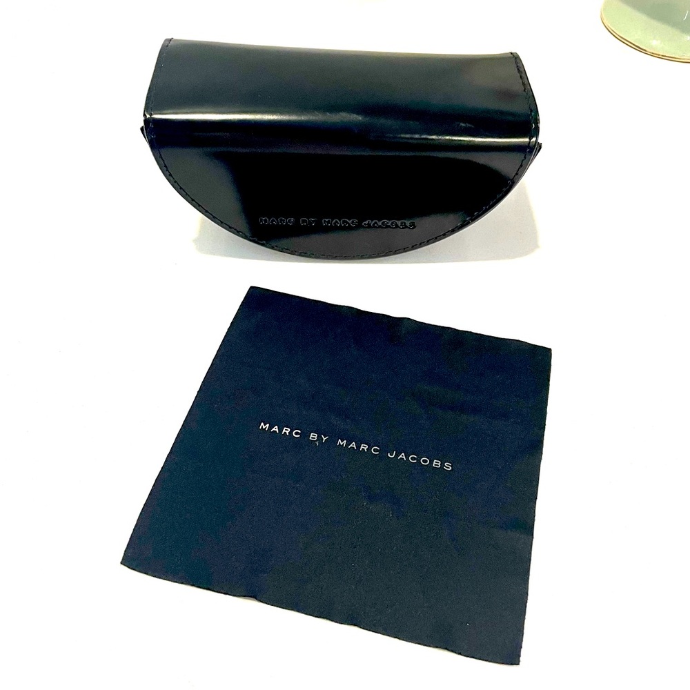 Marc by Marc Jacobs Eyewear Case and Smudge Cloth